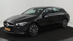 Zwart Gebruikt 2022 Mercedes E250 Urban Stationwagen | € 24.900 (Eerlijke prijs)