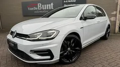 Gebruikt 2018 VW Golf VII Highline Hatchback | € 14.750 (Eerlijke prijs)