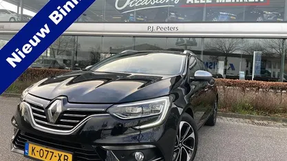 Zwart Gebruikt 2016 Renault Mégane GrandTour Zen Stationwagen | € 10.500 (Super prijs)