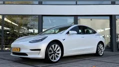 Wit Gebruikt 2019 Tesla Model 3 Sedan | € 17.850 (Eerlijke prijs)