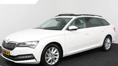 Wit Gebruikt 2020 Skoda Superb Business Line Stationwagen | € 25.795 (Goede deal)