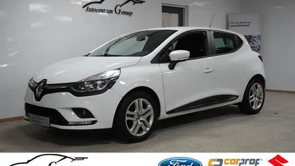 Wit Occasion 2025 Renault Clio V Zen Hatchback | € 8.400 (Super prijs)