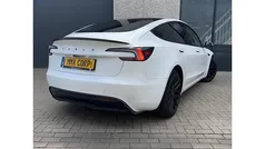Gebruikt 2024 Tesla Model 3 Standard Range Sedan | € 33.499 (Eerlijke prijs)