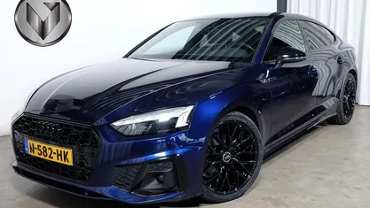Blauw (metallic) Occasion 2021 Audi A5 Sportback Competition Hatchback | € 24.500 (Super prijs)