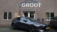 Gebruikt 2022 Mazda 3 Inclusive Hatchback | € 24.750 (Eerlijke prijs)