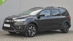 Gebruikt 2025 Dacia Jogger Expression MPV | € 27.885 (Eerlijke prijs)