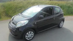 Zwart Gebruikt 2012 Citroën C1 SELECTION Hatchback | € 3.250 (Eerlijke prijs)