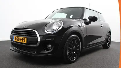 Occasion Mini Cooper 2019 Zwart Hatchback