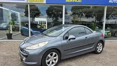 Grijs Gebruikt 2007 Peugeot 207 CC Sport Cabriolet | € 1.600 (Eerlijke prijs)