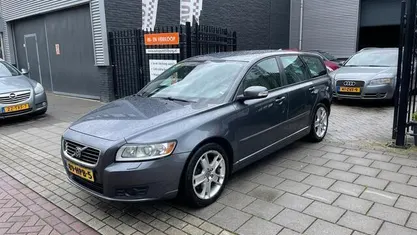 Occasion Volvo V50 136 PK (100 kW) 2009 Grijs Stationwagen