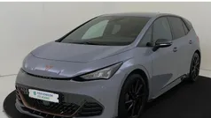 Grijs Gebruikt 2022 Cupra Born Hatchback | € 23.950 (Eerlijke prijs)