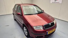Rood Gebruikt 2004 Skoda Fabia Elegance Hatchback | € 1.240 (Goede deal)