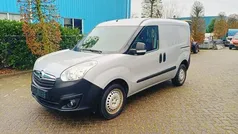 Grijs Gebruikt 2017 Opel Combo MPV | € 8.500 (Eerlijke prijs)