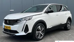 Wit Gebruikt 2022 Peugeot 5008 Allure MPV | € 29.395 (Eerlijke prijs)