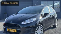 Zwart Gebruikt 2016 Ford Fiesta Style Hatchback | € 7.443 (Goede deal)