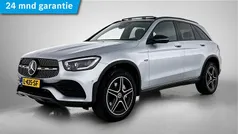 Grijs Gebruikt 2020 Mercedes GLC300e Premium Plus SUV | € 41.945 (Eerlijke prijs)