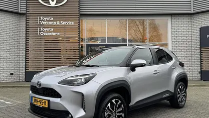 Gebruikt 2025 Toyota Yaris Cross SUV | € 28.900 (Eerlijke prijs)