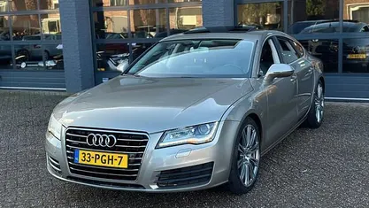 Beige Occasion 2011 Audi A7 Sportback Hatchback | € 15.999 (Eerlijke prijs)