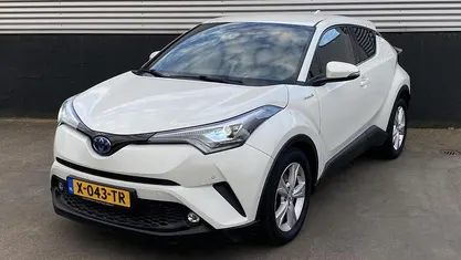 Occasion 2018 Toyota C-HR Edition SUV | € 18.699 (Eerlijke prijs)