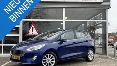 Blauw Gebruikt 2017 Ford Fiesta Titanium Hatchback | € 6.999 (Eerlijke prijs)