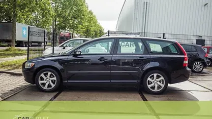 Occasion 2006 Volvo V50 Stationwagen | € 2.449 (Eerlijke prijs)