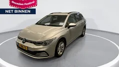 Grijs Gebruikt 2023 VW Golf VIII Life Stationwagen | € 22.440 (Eerlijke prijs)
