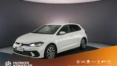 Wit Gebruikt 2023 VW Polo Life Hatchback | € 21.000 (Eerlijke prijs)