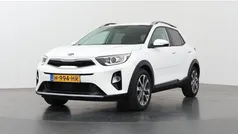 Gebruikt 2020 Kia Stonic SUV | € 15.935 (Eerlijke prijs)