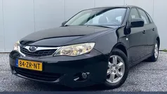 Zwart, metallic lak Gebruikt 2008 Subaru Impreza Hatchback | € 4.250 (Eerlijke prijs)