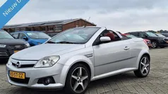 Grijs Gebruikt 2006 Opel Tigra Sport Cabriolet | € 2.850 (Eerlijke prijs)