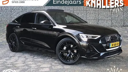 Zwart Gebruikt 2021 Audi e-tron S-Line SUV | € 35.745 (Eerlijke prijs)