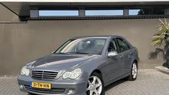 Grijs Gebruikt 2006 Mercedes C200 Avantgarde Sedan | € 4.950 (Eerlijke prijs)
