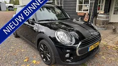 Gebruikt 2017 Mini ONE Business Hatchback | € 12.950 (Eerlijke prijs)