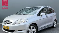 Grijs, metallic lak Gebruikt 2005 Honda FR-V Lifestyle MPV | € 5.444 (Eerlijke prijs)