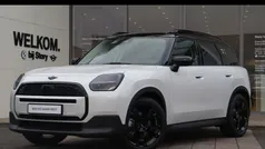 Wit, metallic lak Gebruikt 2024 Mini Countryman Classic SUV | € 39.450 (Eerlijke prijs)