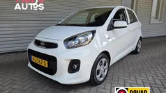 Wit Gebruikt 2016 Kia Picanto Hatchback | € 5.995 (Eerlijke prijs)