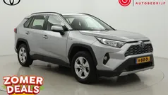Grijs Gebruikt 2020 Toyota RAV4 Hybrid Active SUV | € 33.999 (Eerlijke prijs)