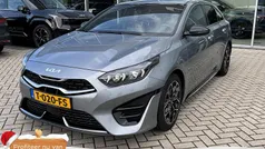 Lunar silver m Gebruikt 2023 Kia ProCeed GT-Line Hatchback | € 31.800 (Eerlijke prijs)