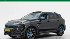 Zwart Gebruikt 2022 Lynk & Co 01 SUV | € 25.950 (Eerlijke prijs)