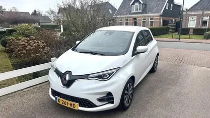 Occasion Renault Zoe Intens 100 kW (136 PK) 2020 Wit Hatchback