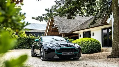 Zwart Gebruikt 2015 Aston Martin V8 Vantage Coupé | € 89.500 (Eerlijke prijs)