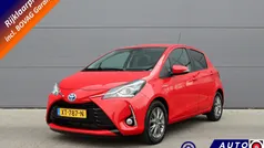 Rood Gebruikt 2019 Toyota Yaris Hybrid Hatchback | € 16.900 (Goede deal)