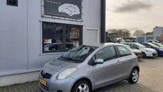 Grijs Gebruikt 2006 Toyota Yaris Sol Hatchback | € 2.949 (Eerlijke prijs)