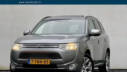 Occasion Mitsubishi Outlander Instyle 121 PK (88 kW) 2014 Grijs SUV