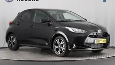 Gebruikt 2025 Toyota Yaris Hybrid Team Hatchback | € 25.850 (Eerlijke prijs)
