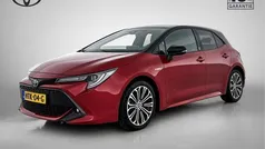 Rood Gebruikt 2020 Toyota Corolla Hatchback | € 21.945 (Eerlijke prijs)