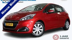 Rood Gebruikt 2019 Peugeot 208 Active Hatchback | € 8.950 (Eerlijke prijs)