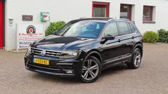 Zwart Gebruikt 2020 VW Tiguan Highline SUV | € 30.100 (Eerlijke prijs)