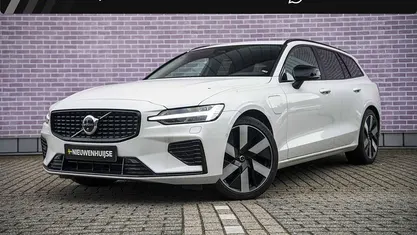 Wit Gebruikt 2024 Volvo V60 Ultra Stationwagen | € 44.399 (Eerlijke prijs)