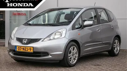Grijs (metallic) Occasion 2011 Honda Jazz Cool Hatchback | € 5.950 (Eerlijke prijs)